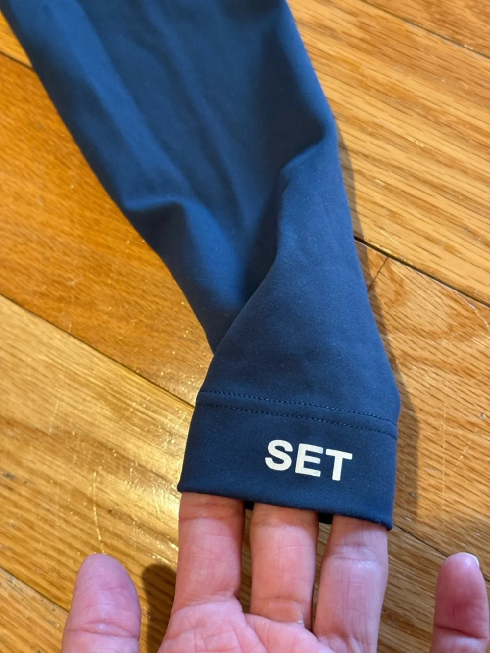 SET Active Blue Lagoon Luxeform Performance Top & Shorts Set - Picture 2 of 7